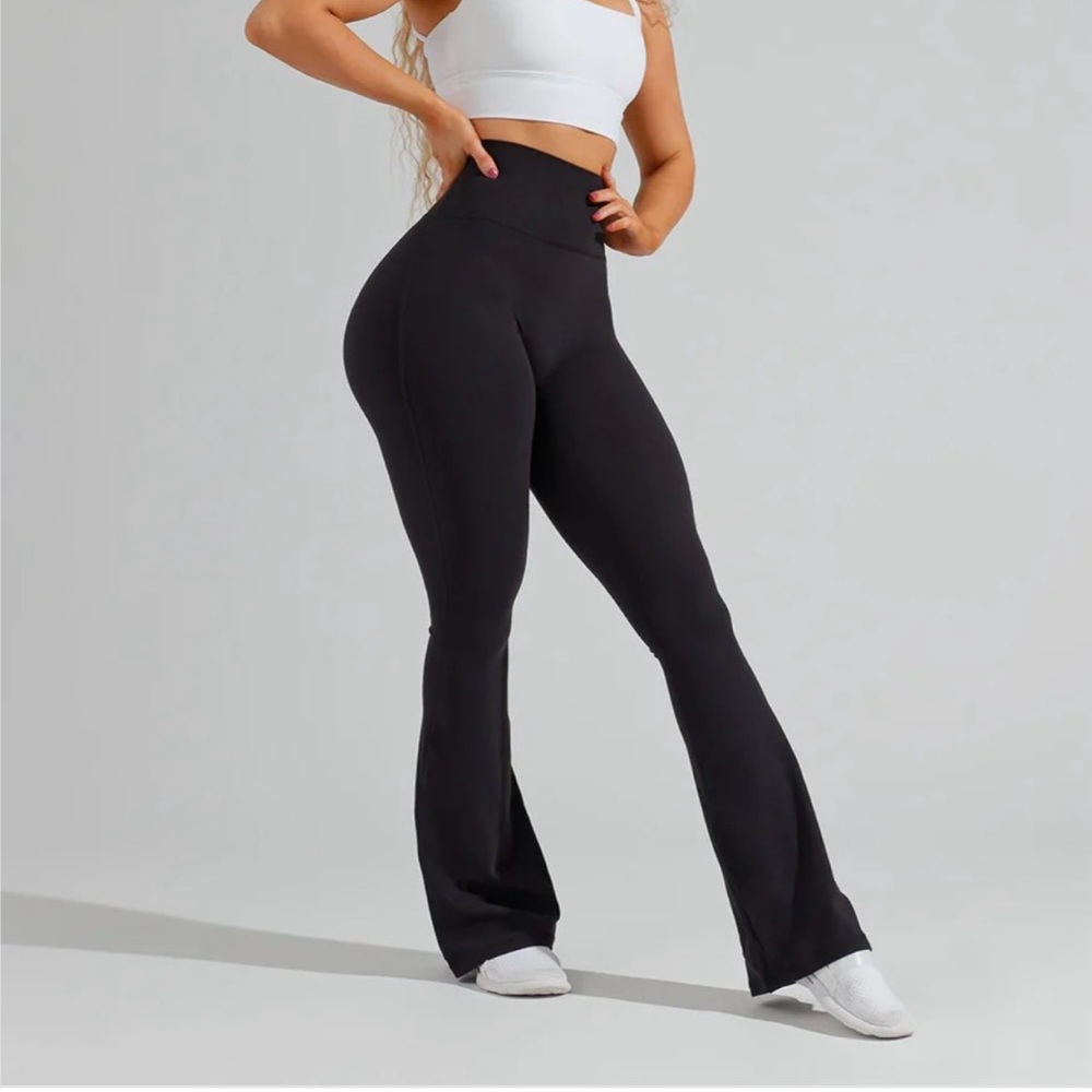 Buffbunny Legacy Flare Leggings - SOLD